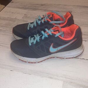 Nike Women's Down shifter Size 8.5Blue and Coral Athletic Shoes